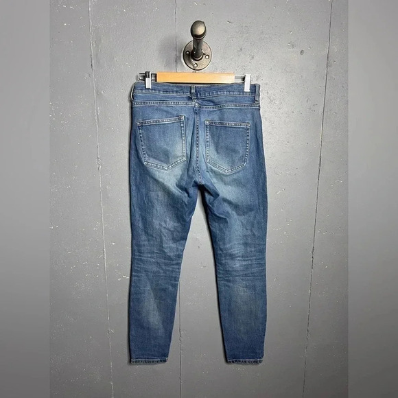 Everlane women’s jeans, size 28 - Picture 2 of 8